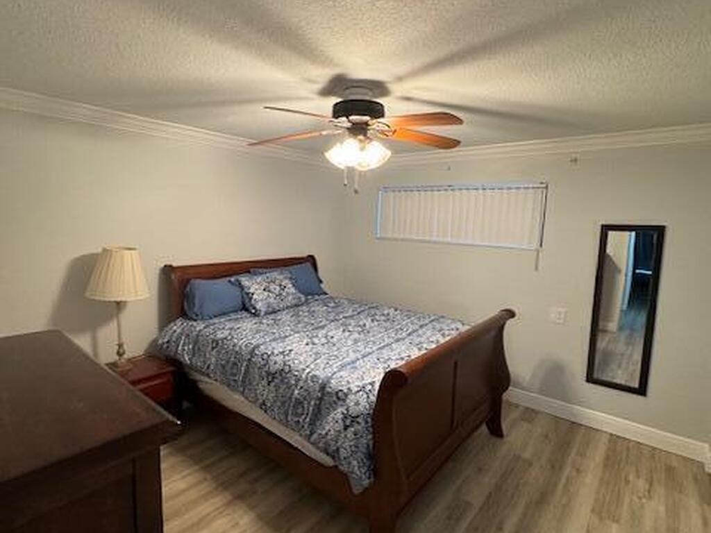 1305 S Atlantic Avenue, Cocoa Beach, FL 32931