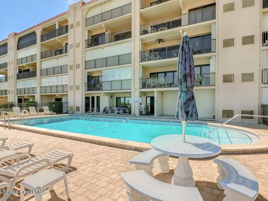 1305 S Atlantic Avenue, Cocoa Beach, FL 32931