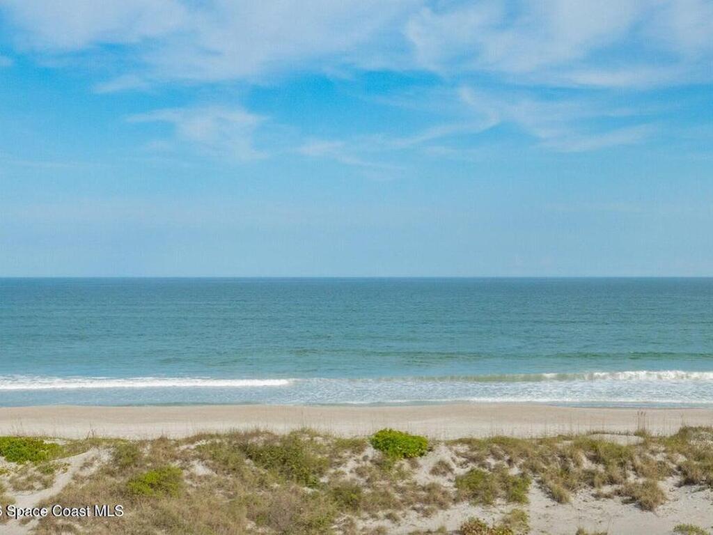 1305 S Atlantic Avenue, Cocoa Beach, FL 32931