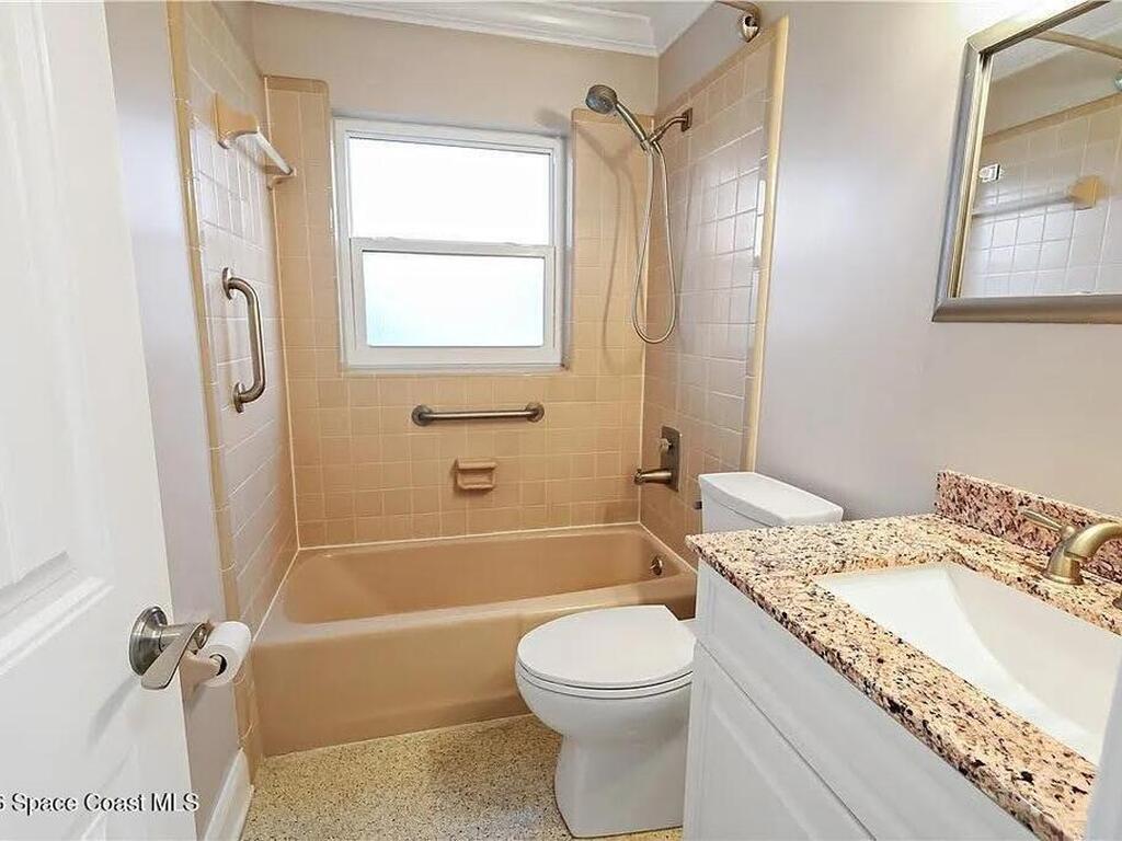 555 20th Street, Vero Beach, FL 32960