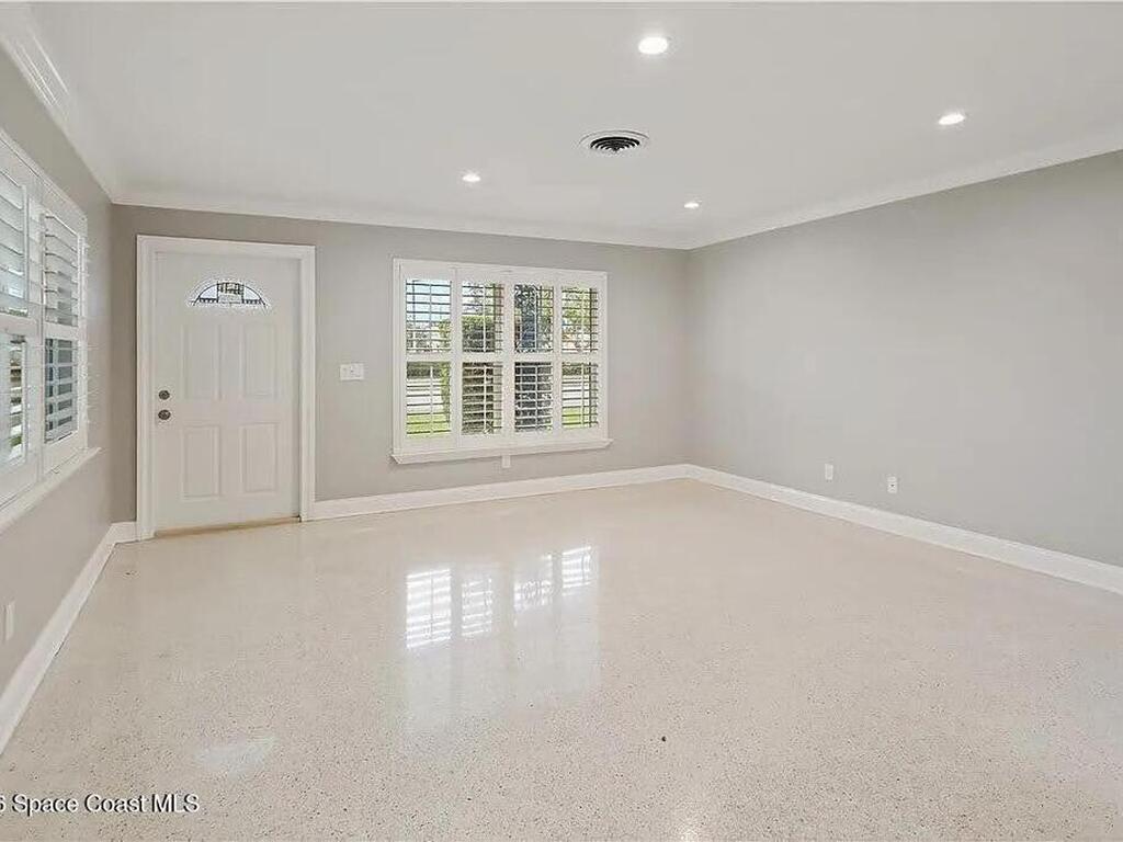 555 20th Street, Vero Beach, FL 32960