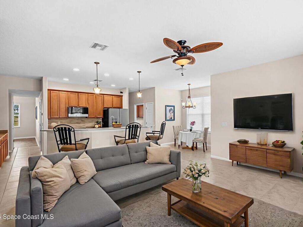 181 Wading Bird Circle, Palm Bay, FL 32908