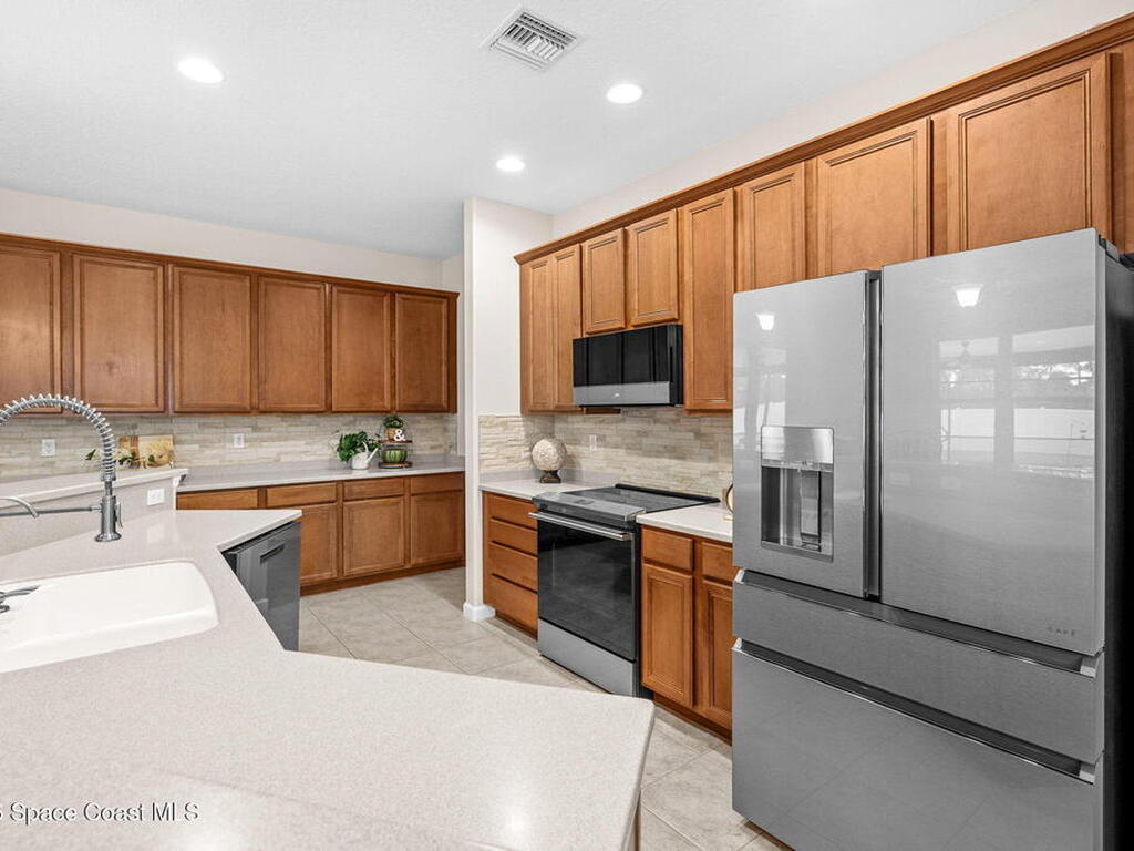 181 Wading Bird Circle, Palm Bay, FL 32908