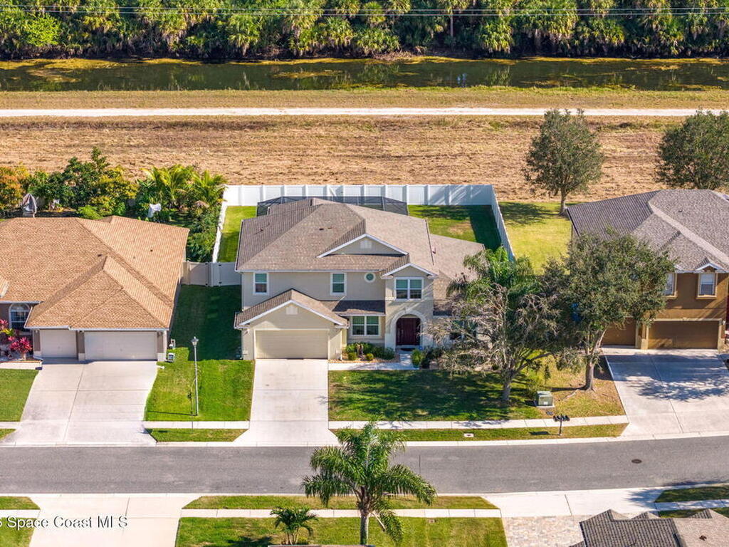 181 Wading Bird Circle, Palm Bay, FL 32908