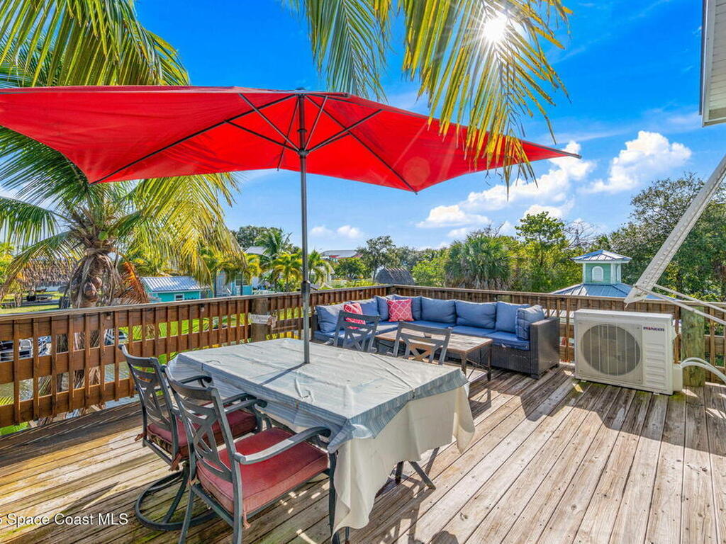 42 Vip Island Unit A, Grant-Valkaria, FL 32949
