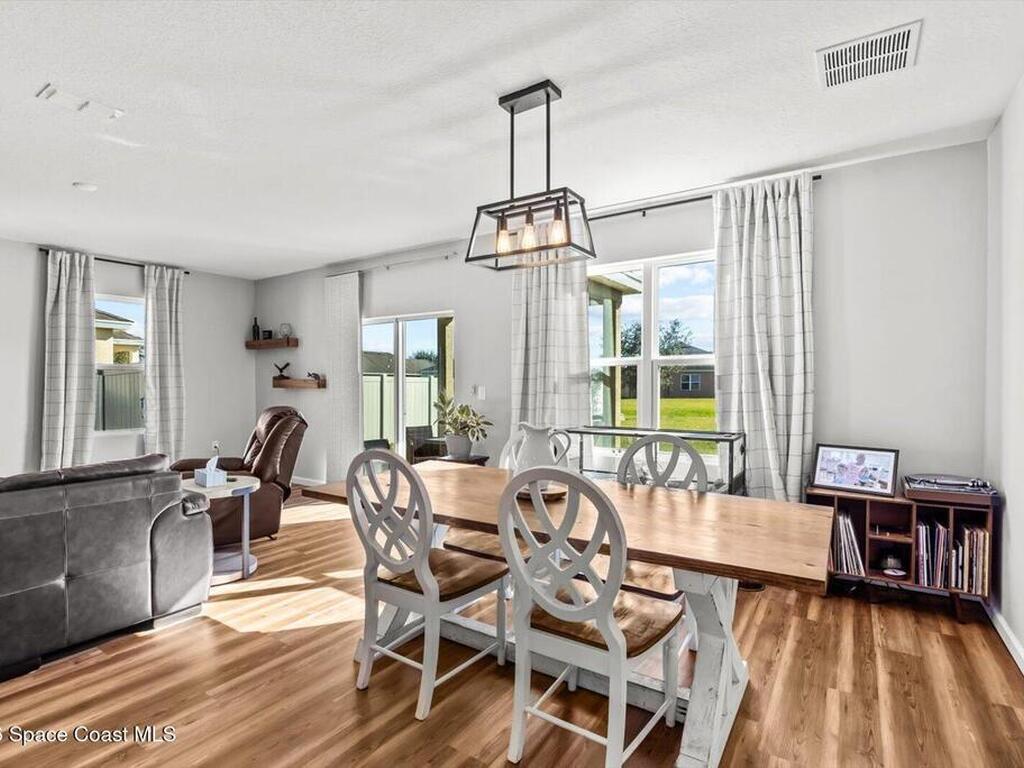 3435 Rockport Street, Vero Beach, FL 32968