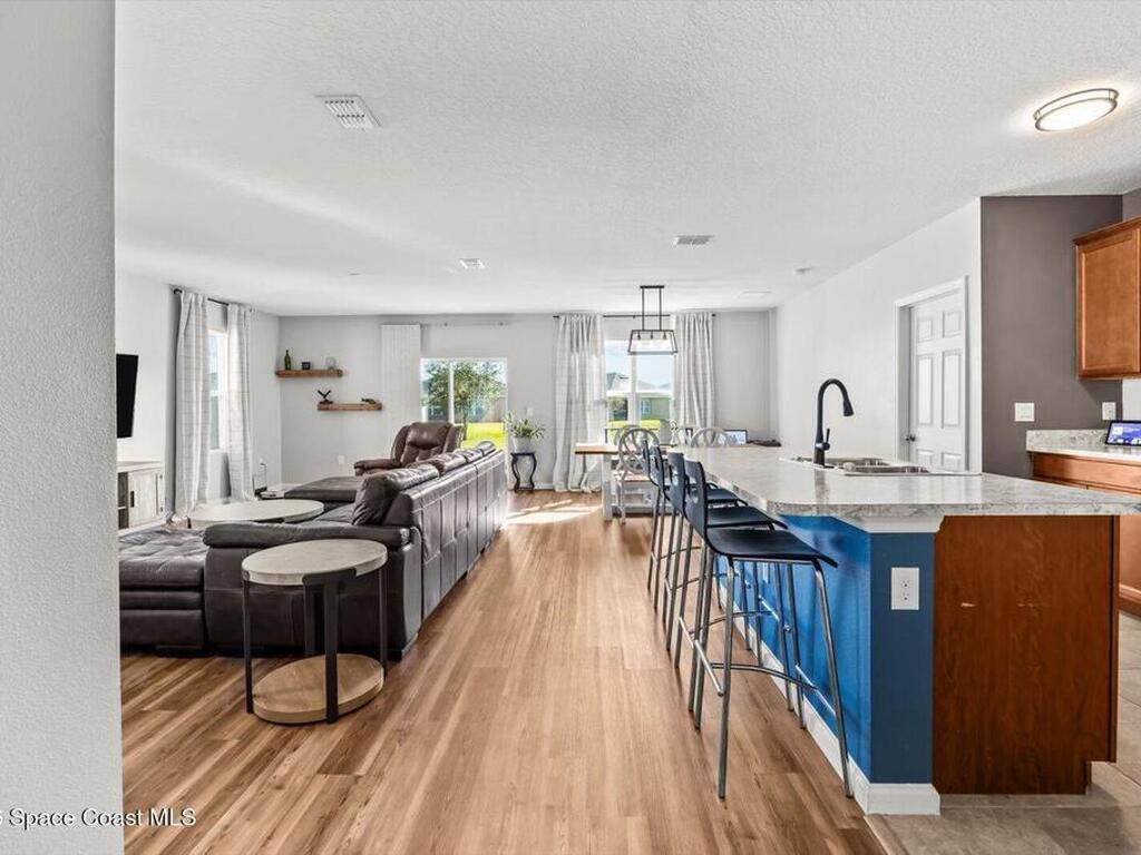 3435 Rockport Street, Vero Beach, FL 32968