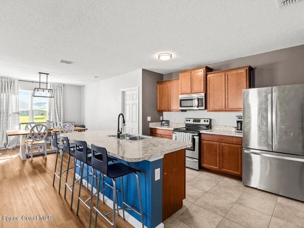 3435 Rockport Street, Vero Beach, FL 32968