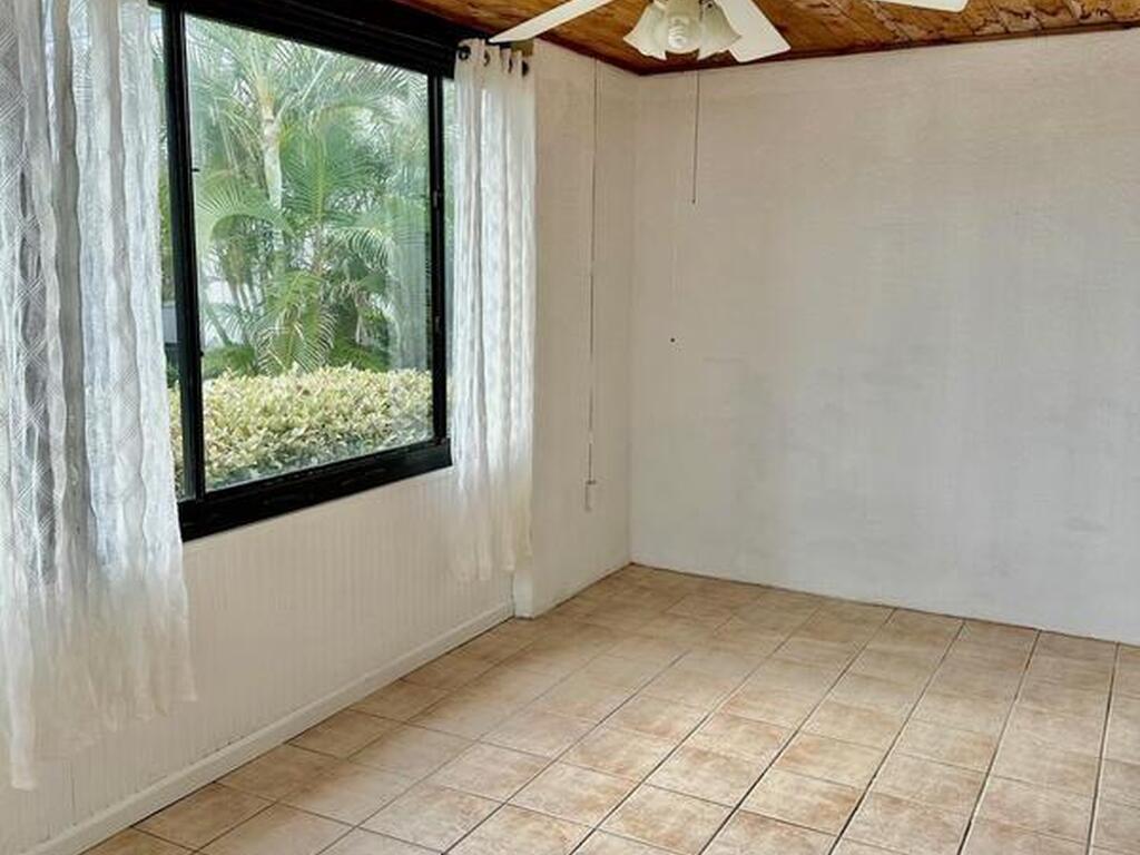 335 Paradise Boulevard, Indialantic, FL 32903