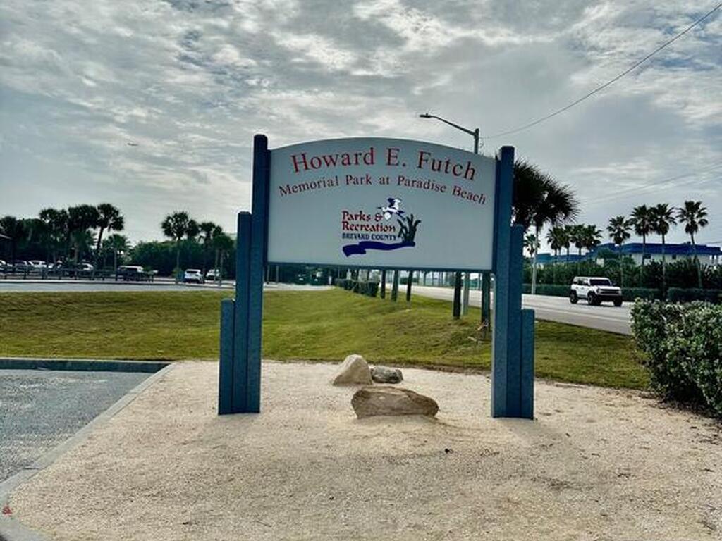 335 Paradise Boulevard, Indialantic, FL 32903