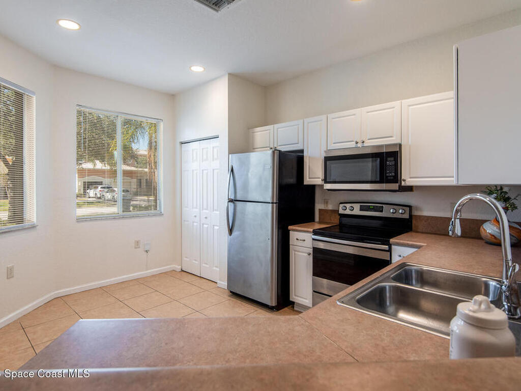 812 Middleton Drive, Vero Beach, FL 32962