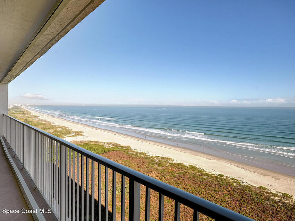 830 N Atlantic Avenue, Cocoa Beach, FL 32931