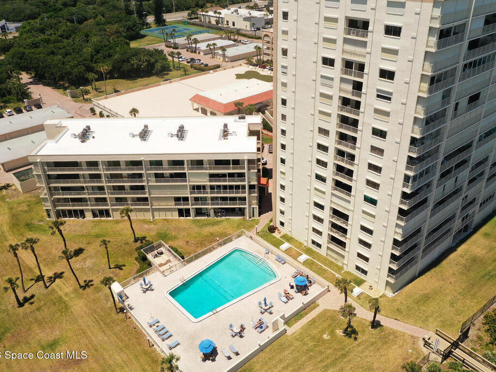 830 N Atlantic Avenue, Cocoa Beach, FL 32931