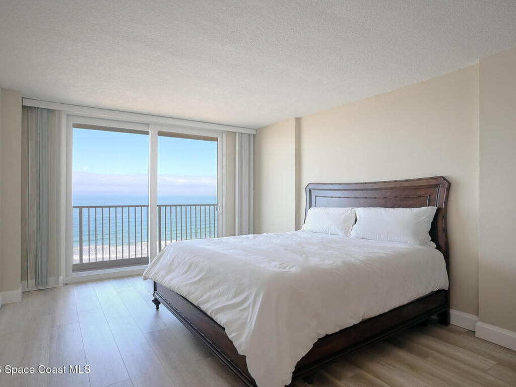 830 N Atlantic Avenue, Cocoa Beach, FL 32931