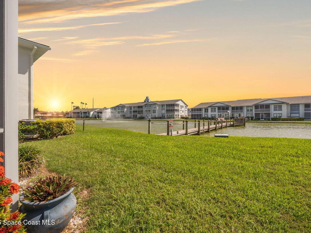 530 S Brevard Avenue, Cocoa Beach, FL 32931