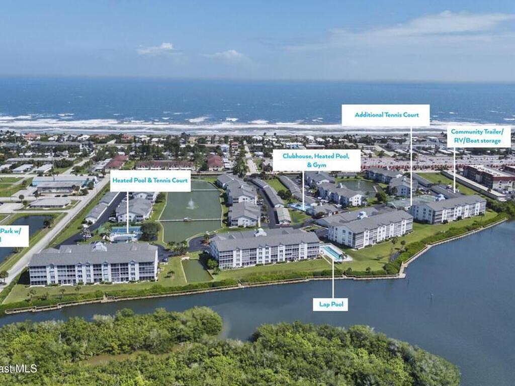 530 S Brevard Avenue, Cocoa Beach, FL 32931