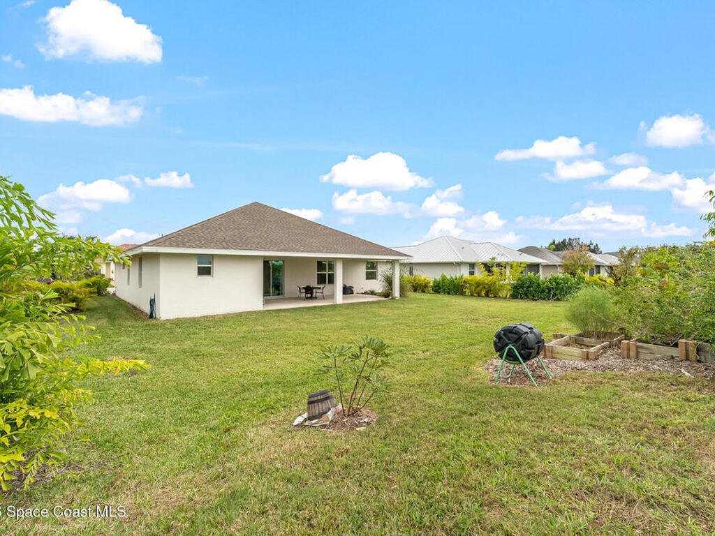718 Yearling Trail, Sebastian, FL 32958