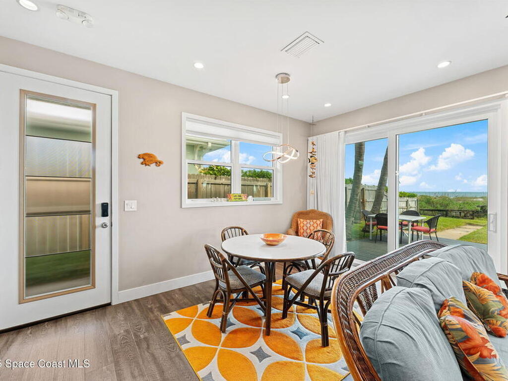 659 S Atlantic Avenue, Cocoa Beach, FL 32931