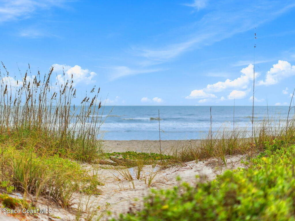 659 S Atlantic Avenue, Cocoa Beach, FL 32931