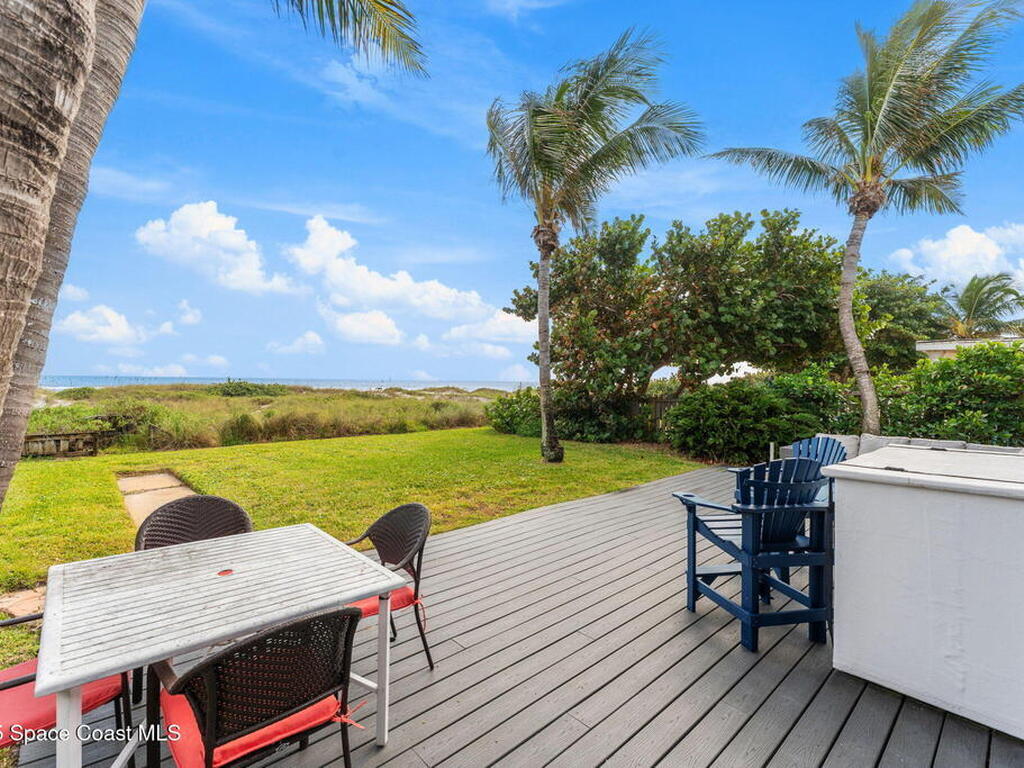 659 S Atlantic Avenue, Cocoa Beach, FL 32931