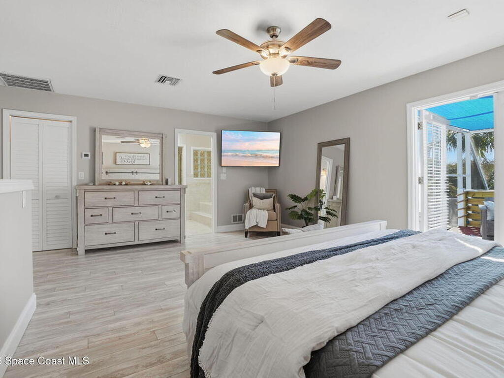 523 Peregrine Drive, Indialantic, FL 32903