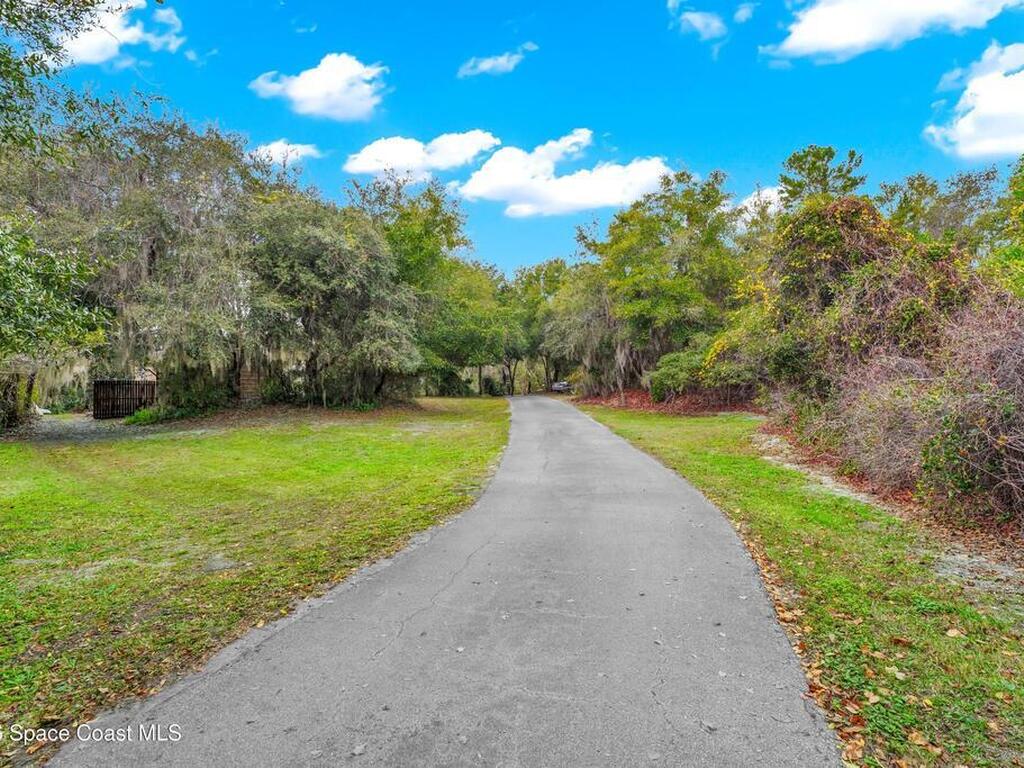 4150 Heller Road, Titusville, FL 32796