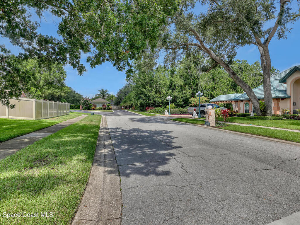 2559 Christopher Drive, Titusville, FL 32780