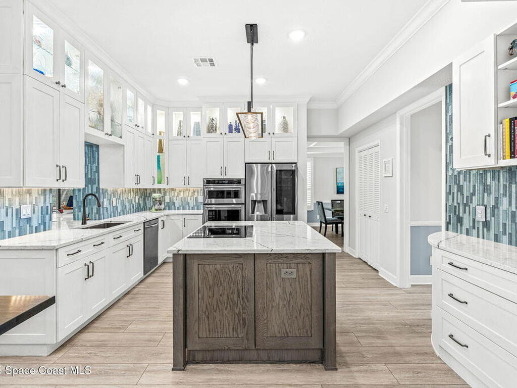 2221 Rockledge Drive, Rockledge, FL 32955