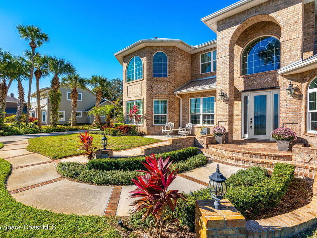 2221 Rockledge Drive, Rockledge, FL 32955