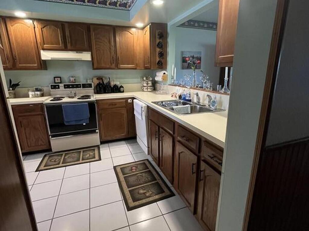 2110 Kings Cross Street, Titusville, FL 32796