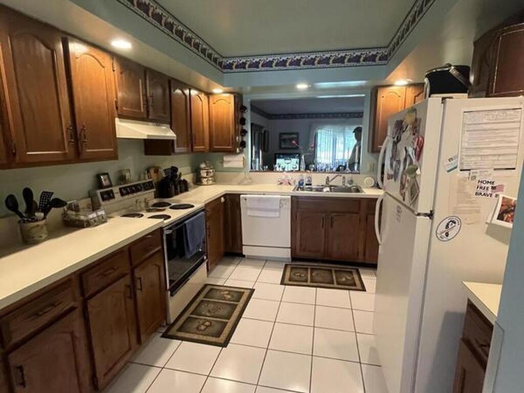 2110 Kings Cross Street, Titusville, FL 32796