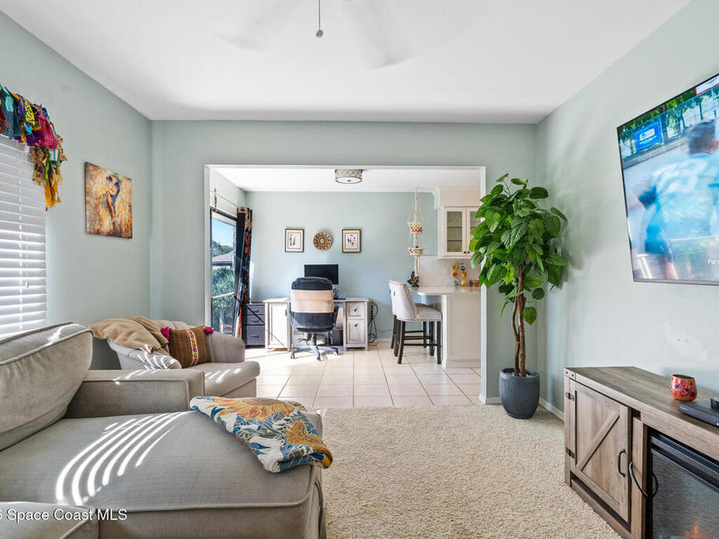 742 Timber Ridge Trail, Vero Beach, FL 32962