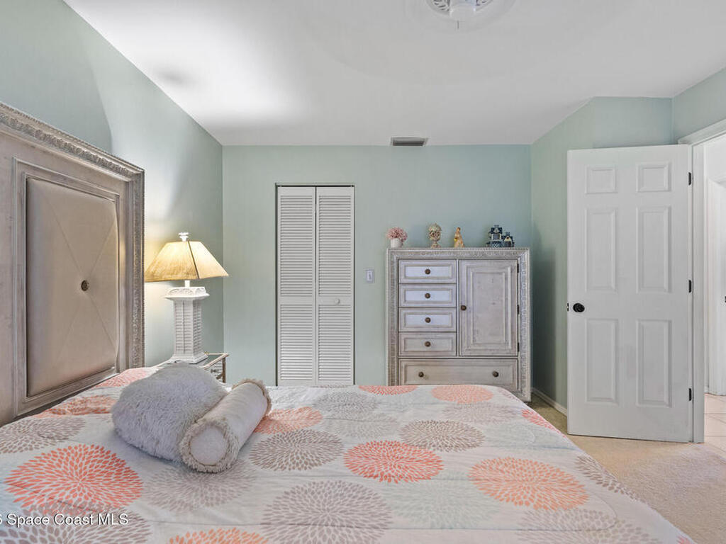 742 Timber Ridge Trail, Vero Beach, FL 32962