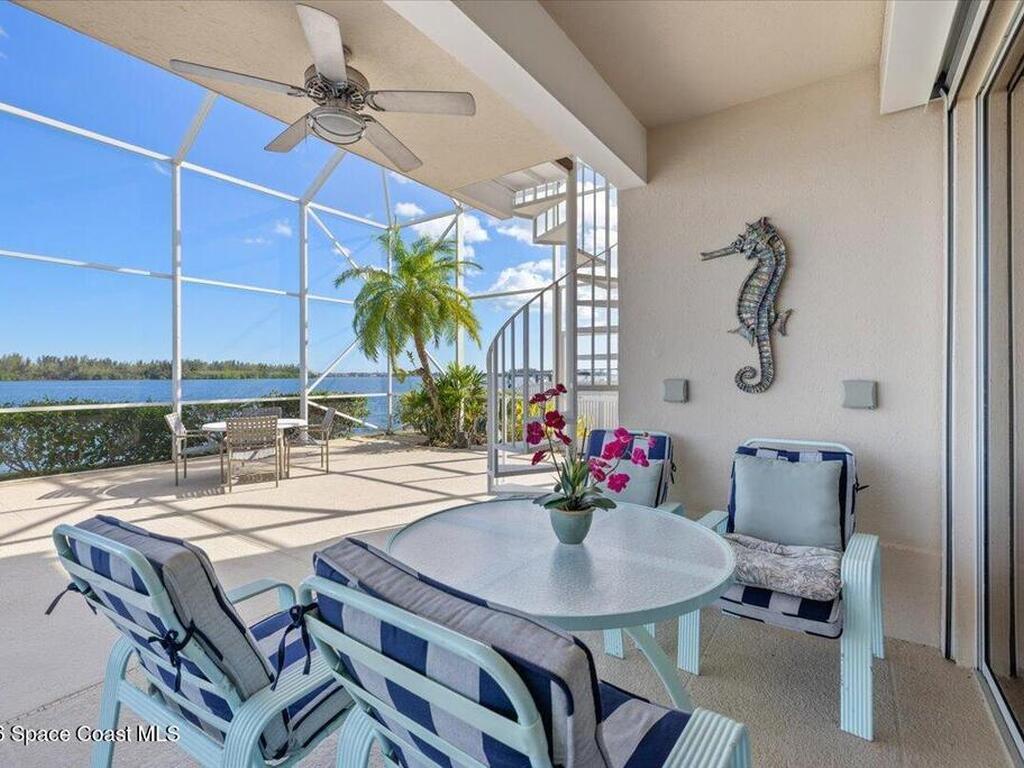 2 Sea Horse Lane, Vero Beach, FL 32960