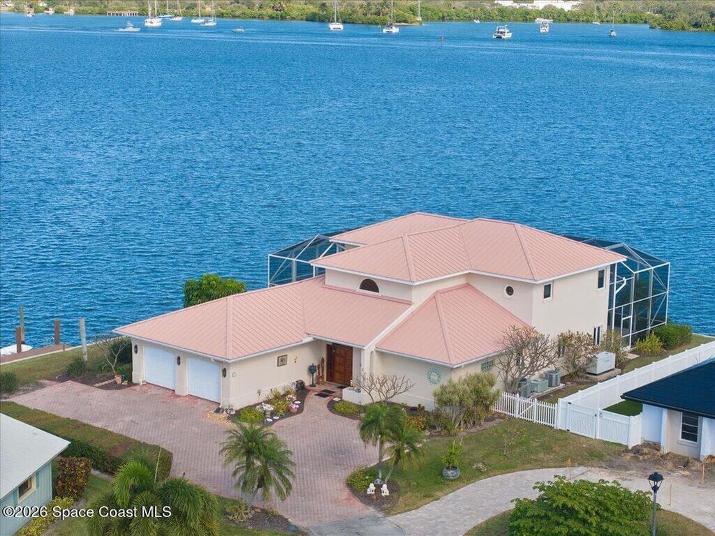 2 Sea Horse Lane, Vero Beach, FL 32960