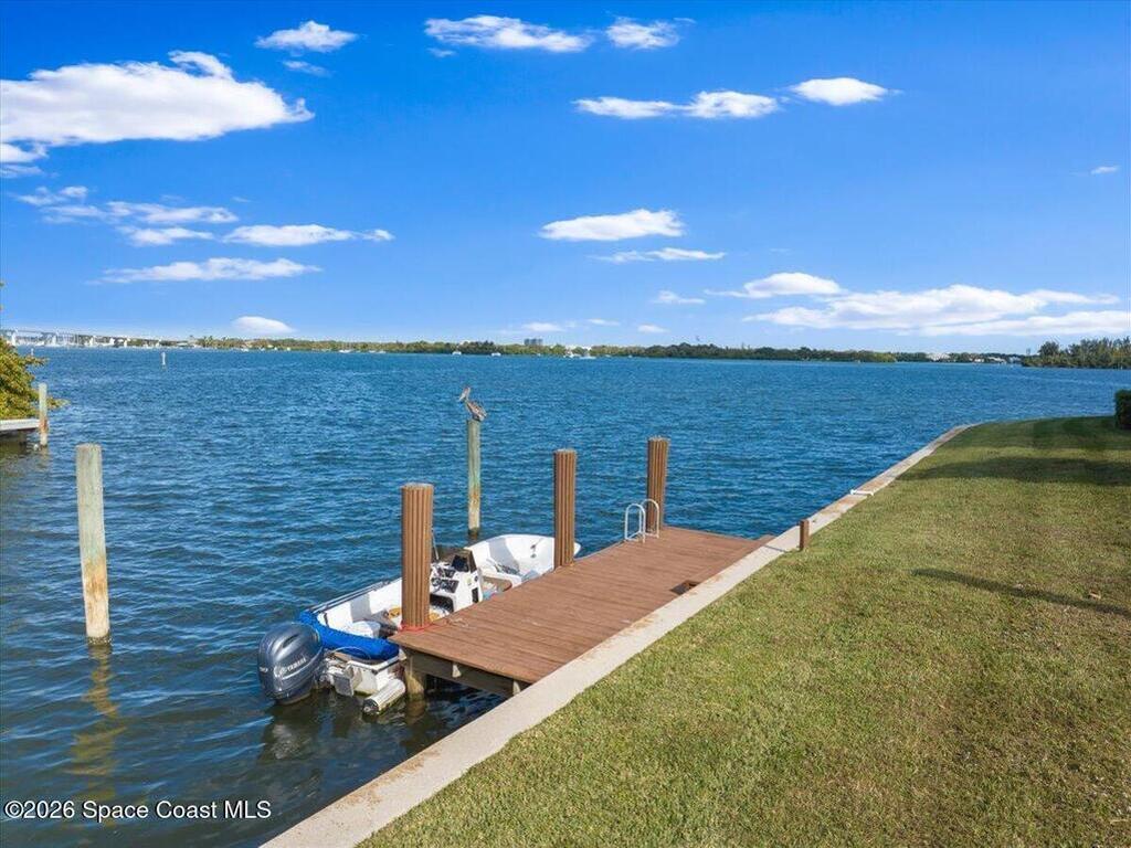 2 Sea Horse Lane, Vero Beach, FL 32960