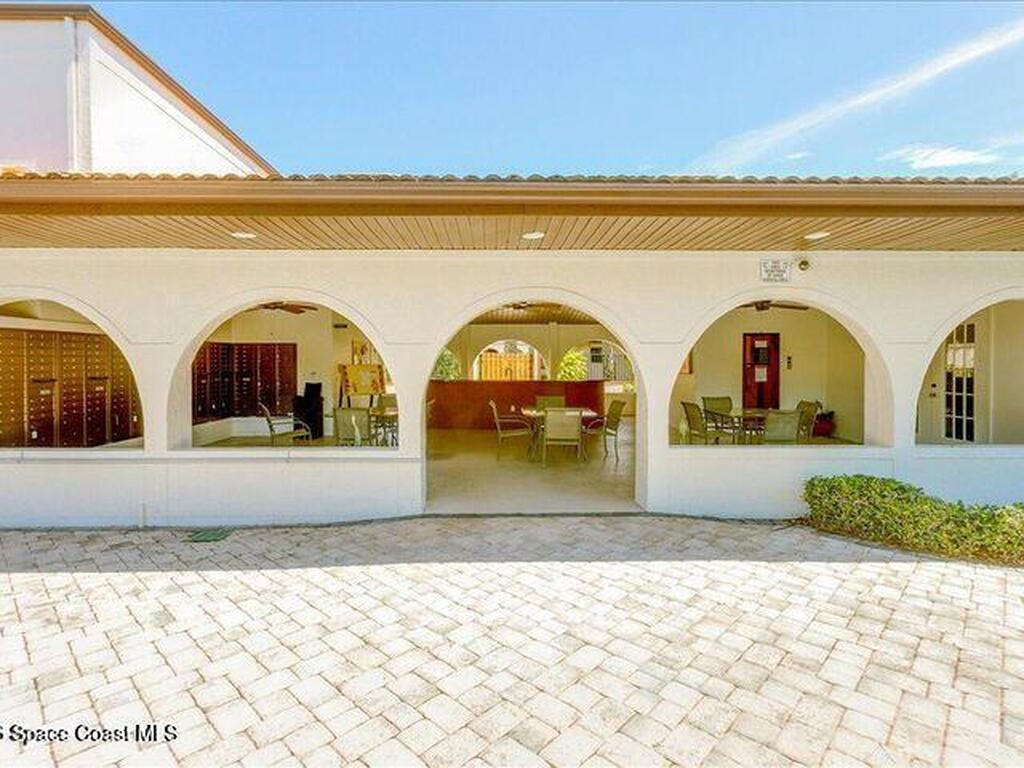 2305 Parkside Place, Indian Harbour Beach, FL 32937