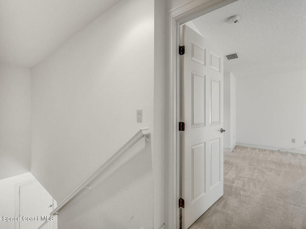 624 Cedar Side Circle, Palm Bay, FL 32905