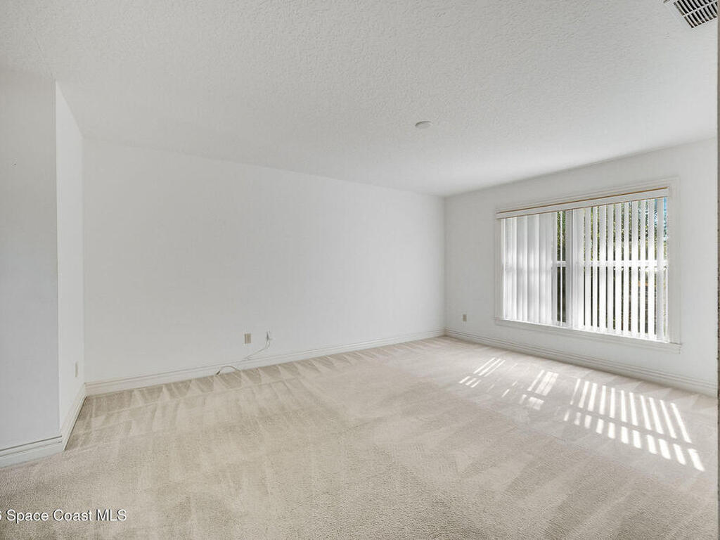 624 Cedar Side Circle, Palm Bay, FL 32905