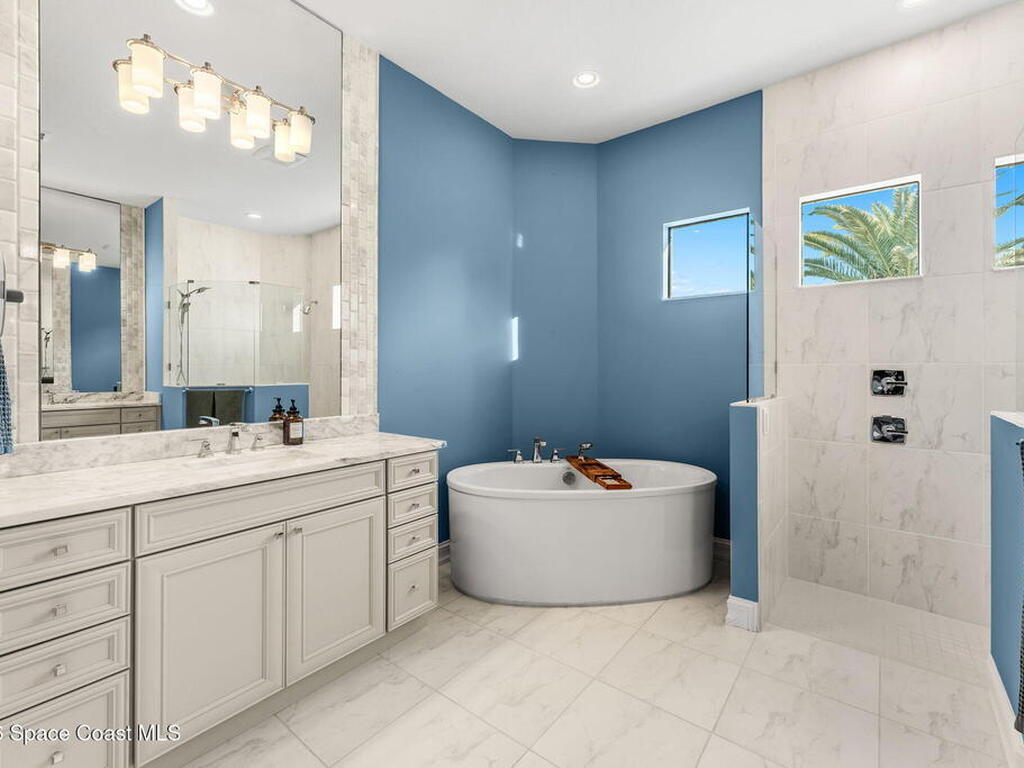 7354 Lucaya Court, Melbourne, FL 32940