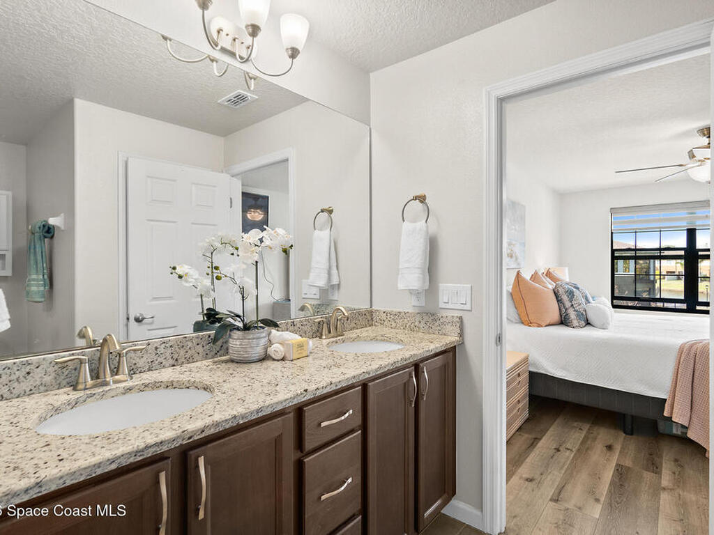 1315 Lara Circle, Rockledge, FL 32955