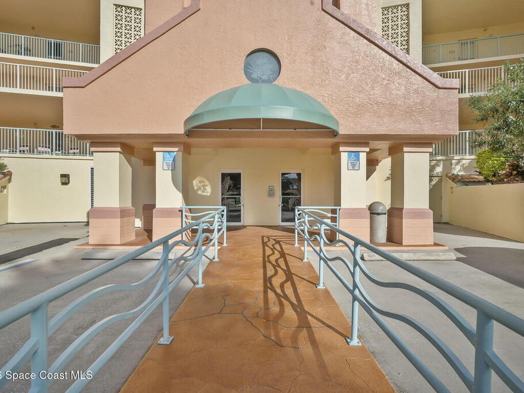 104 Riverside Drive, Cocoa, FL 32922