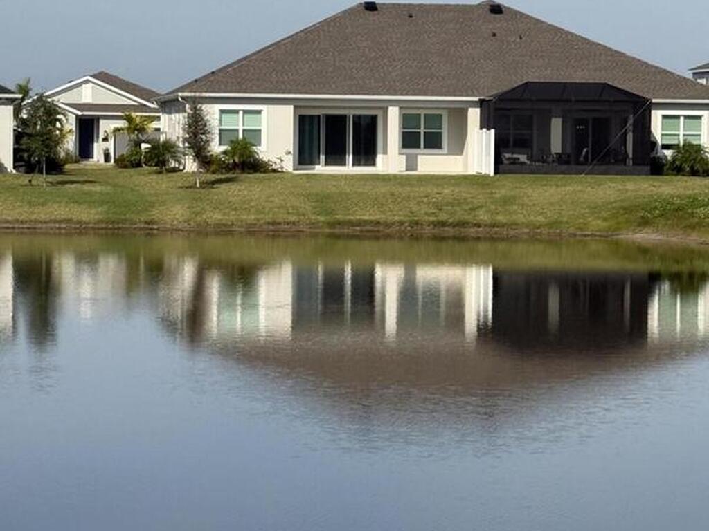 3018 Pangea Circle, Melbourne, FL 32940