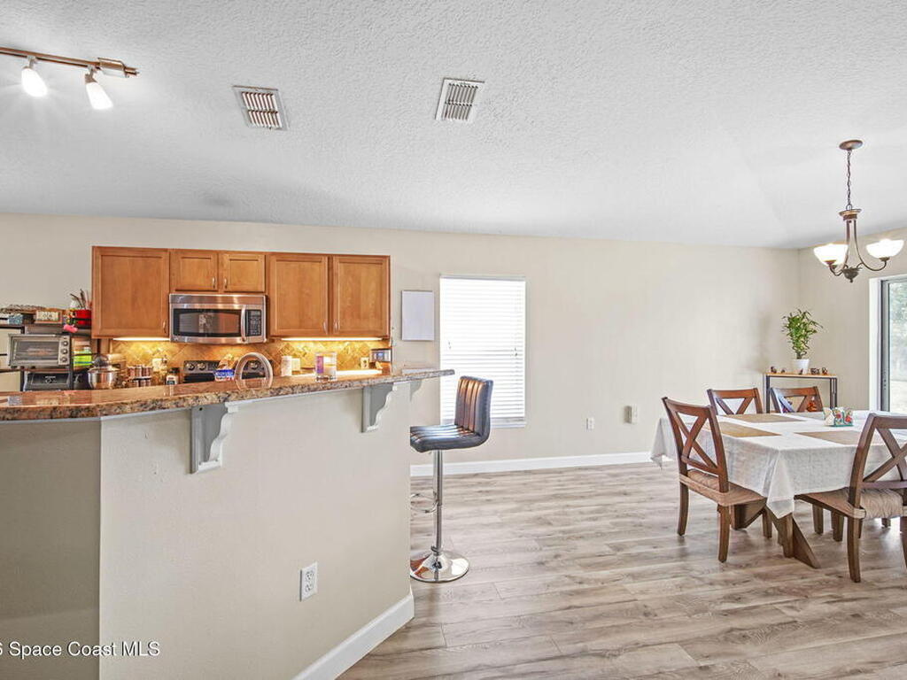 3275 Burdock Avenue, Melbourne, FL 32904