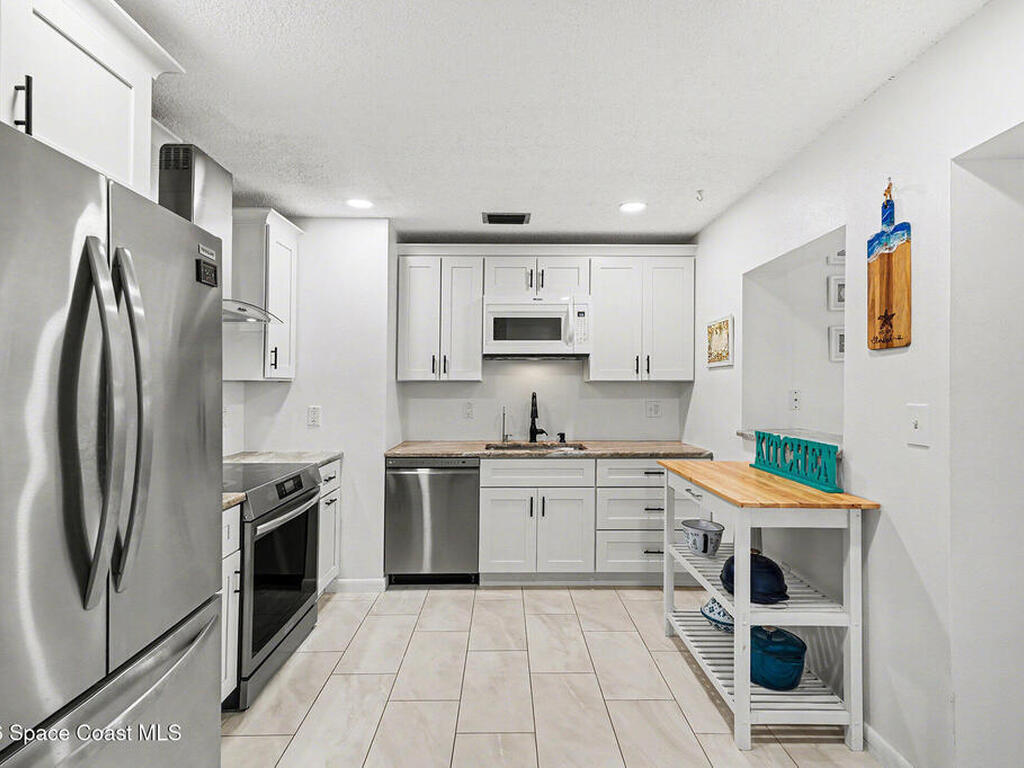 206 Harbor Drive, Cape Canaveral, FL 32920