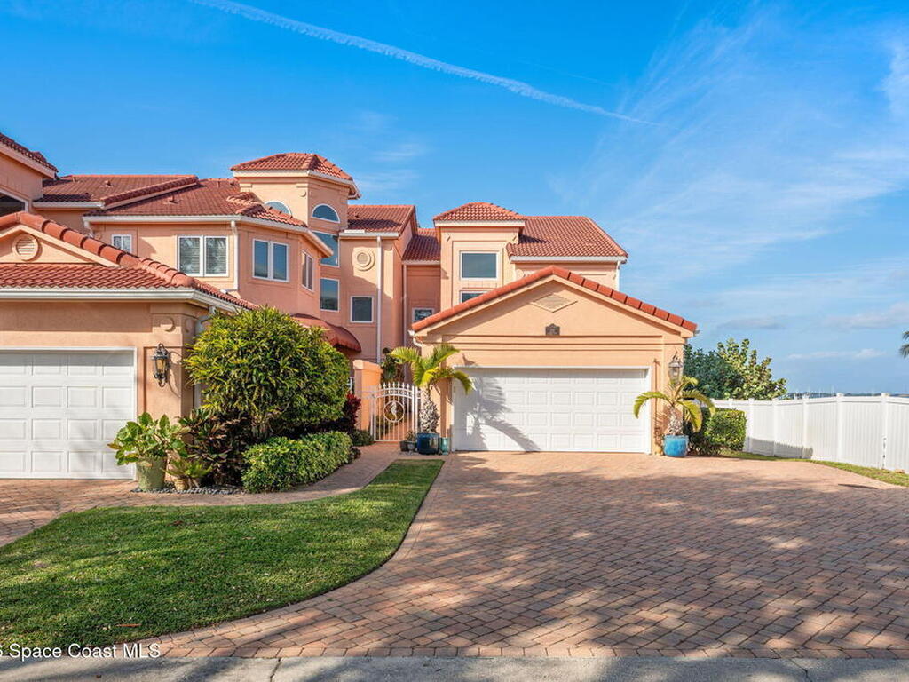 252 Seaview Street, Melbourne Beach, FL 32951