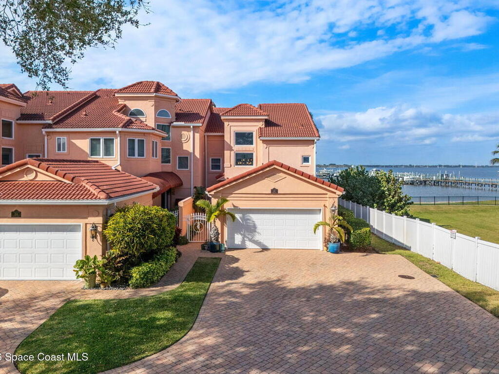 252 Seaview Street, Melbourne Beach, FL 32951