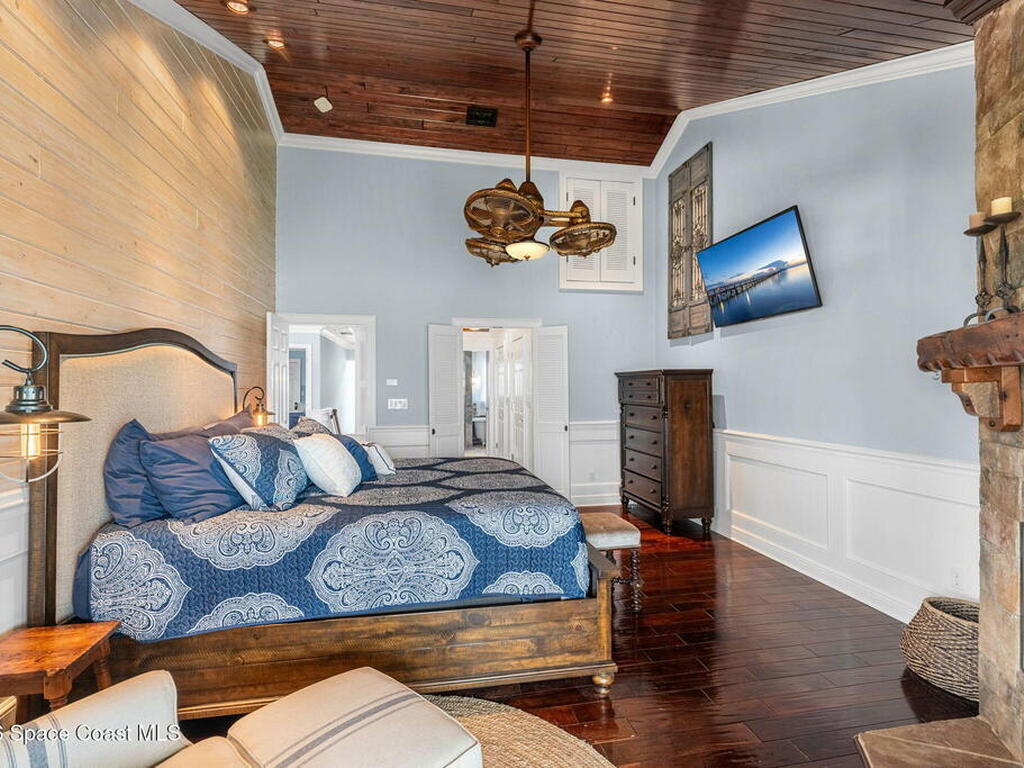 252 Seaview Street, Melbourne Beach, FL 32951