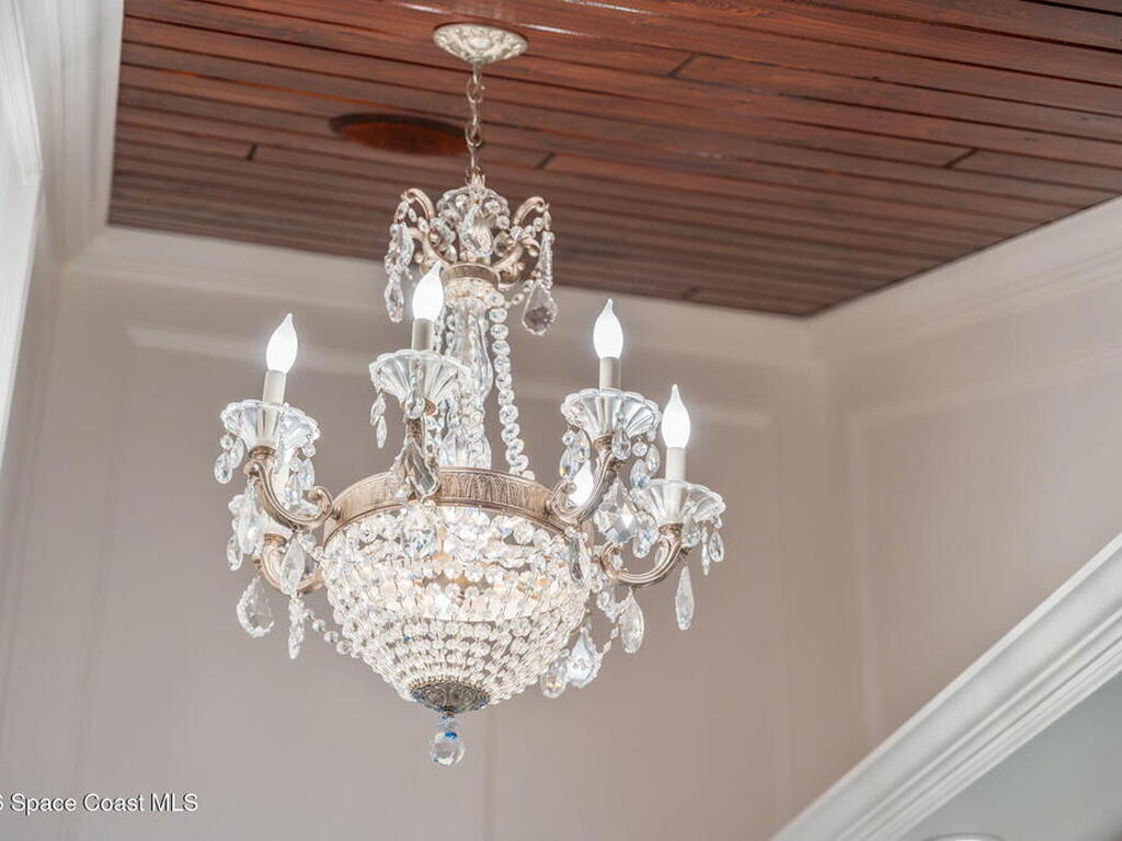 252 Seaview Street, Melbourne Beach, FL 32951