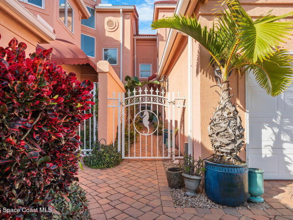 252 Seaview Street, Melbourne Beach, FL 32951